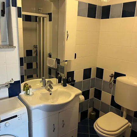 Lägenhet Smiljanic Tribalj