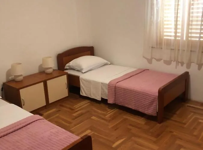 Smiljanic Apartman Tribalj